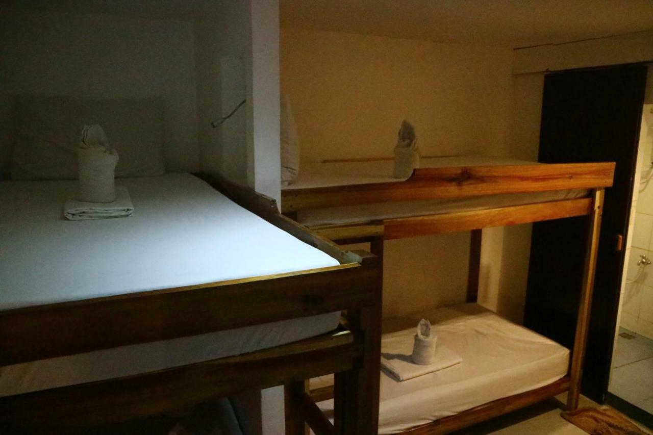 Pawikan Hostel El Nido Bagian luar foto